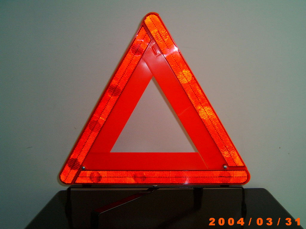 warning triangle (according to requirements) - C