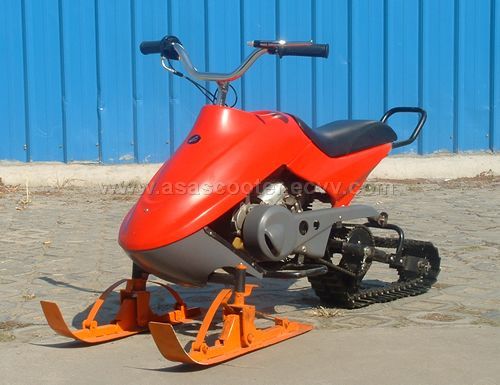 gas snow scooter