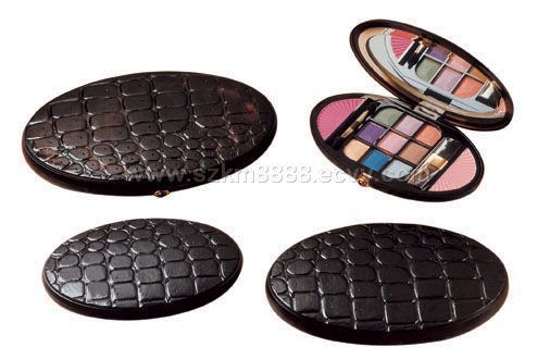 crocodile makeup kit 2 crocodile makeup kit 2