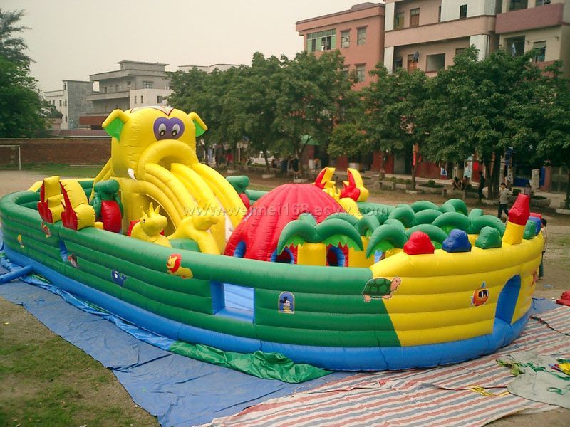 fun fair (T-109) - China
