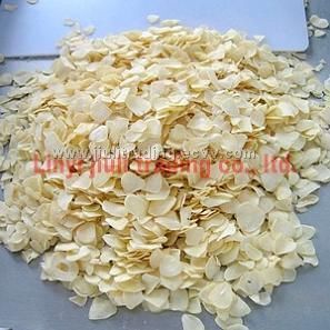 Garlic flakes Garlic flakes