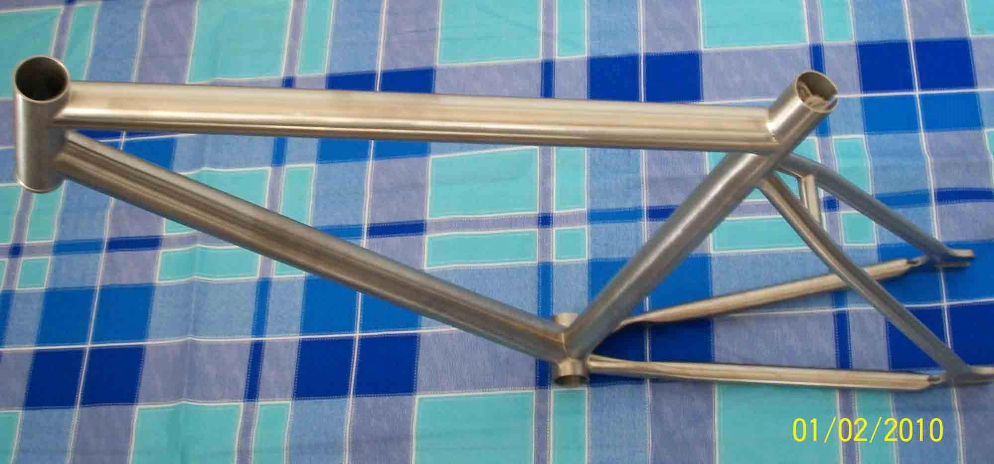 Titanium Track Frame