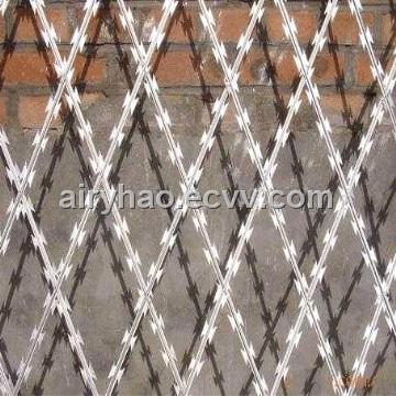 HIGH-TENSILE WOVEN WIRE FENCES FOR REDUCING WILDLIFE DAMAGE