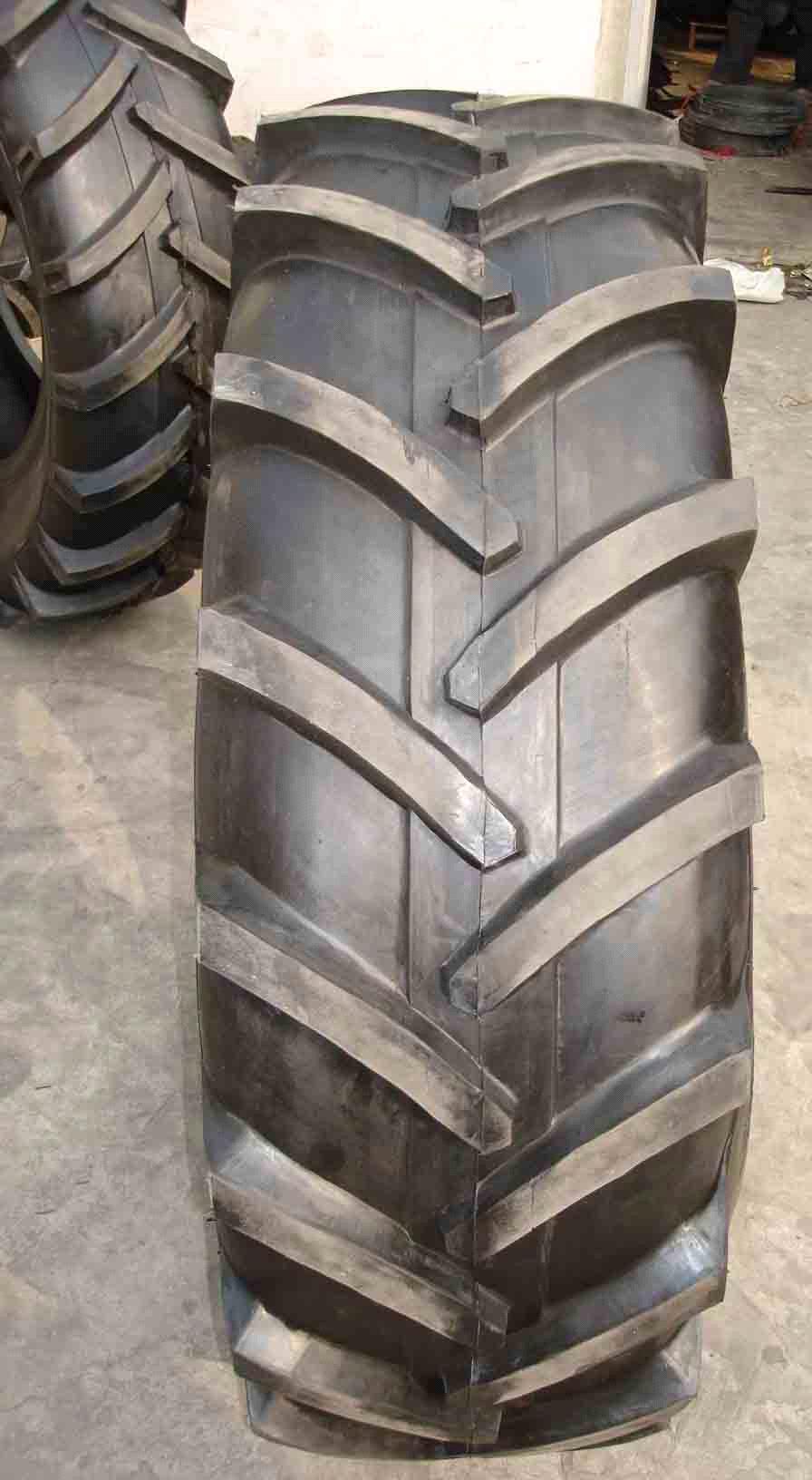 Agricultural Backhoe Tire