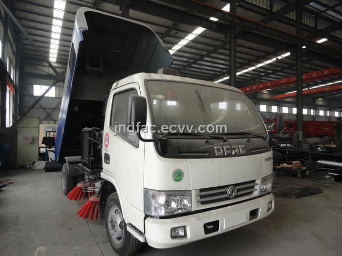 Sweeping Truck - 5CBM2