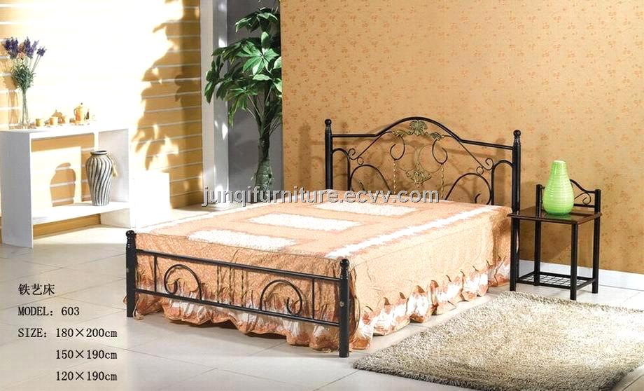 Top Wrought Iron King Size Bed 920 x 558