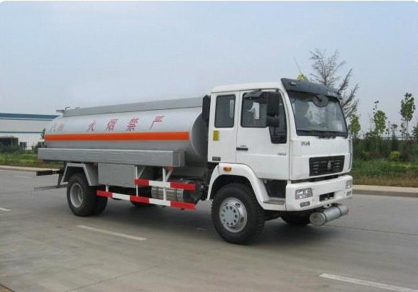 fuel distributor tanker howo sinotruck sinotruk fuel tanker truck sino truck