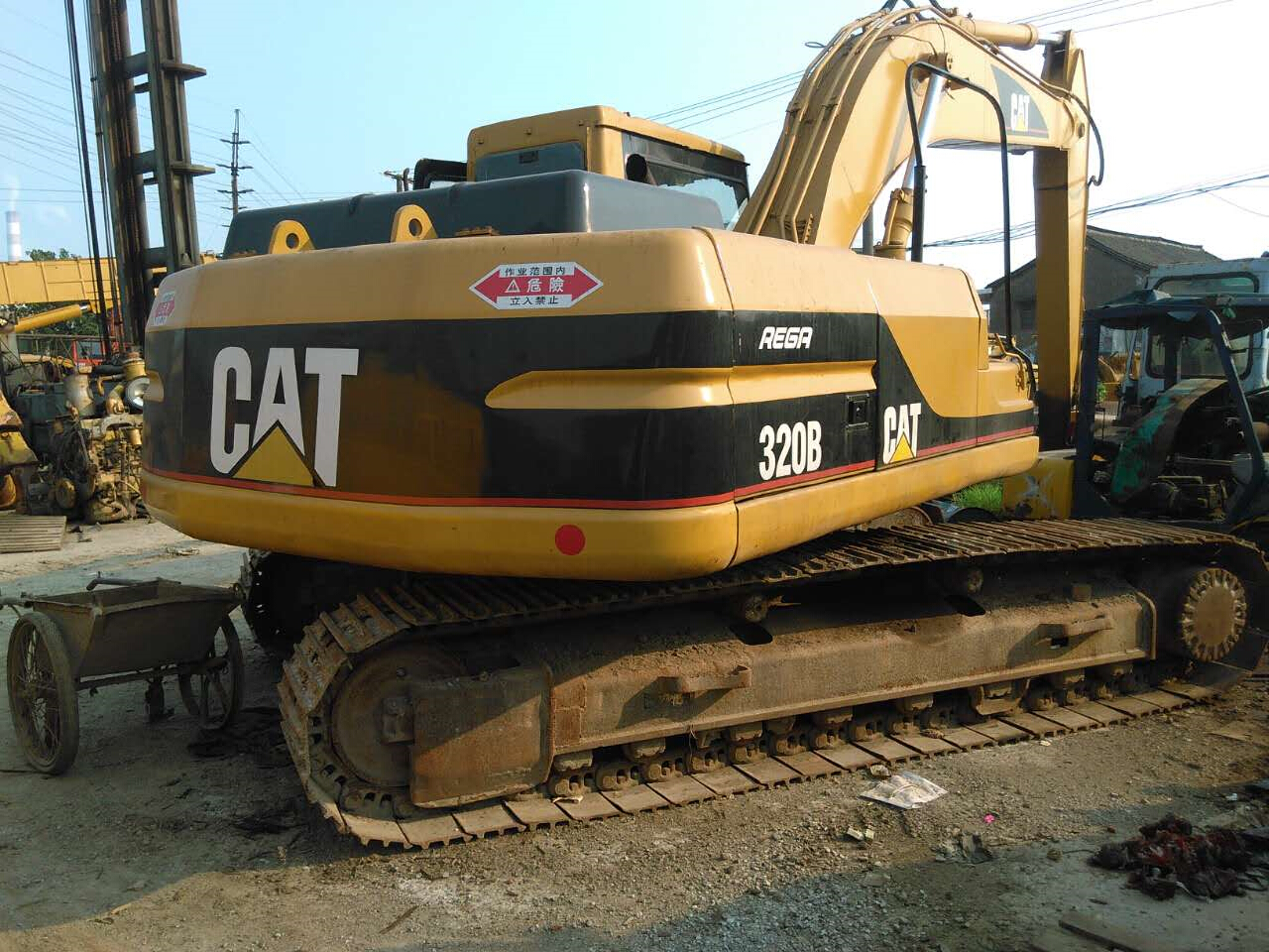 Used Cat 320B Excavator / Caterpillar 320B Excavator From China ...