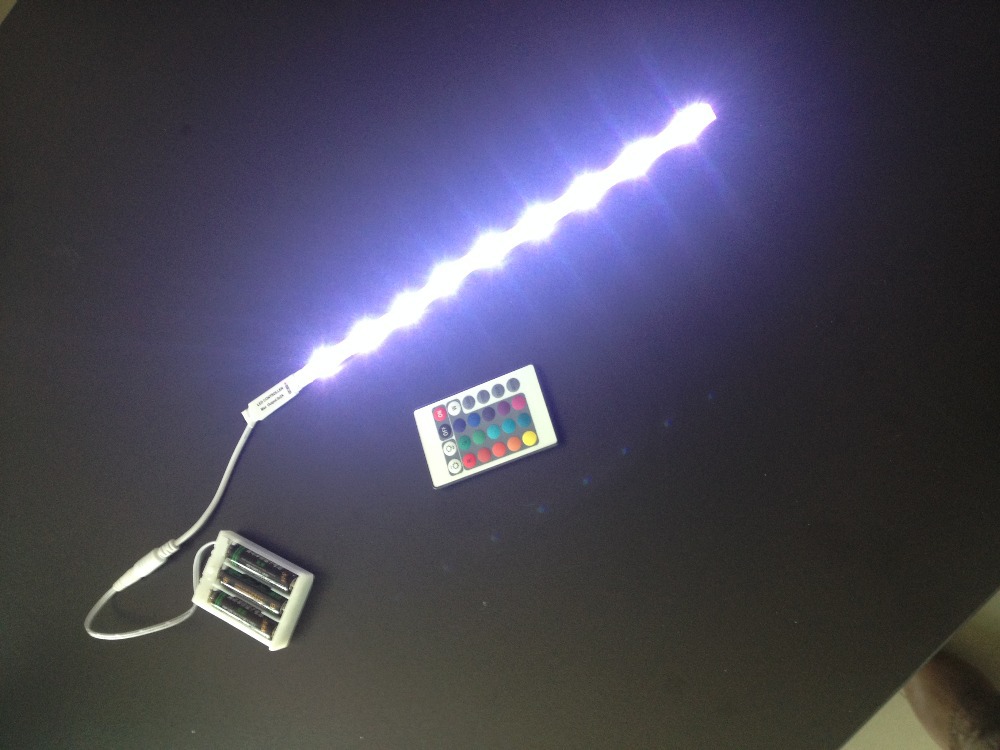 rgb battery powered led strip with charger