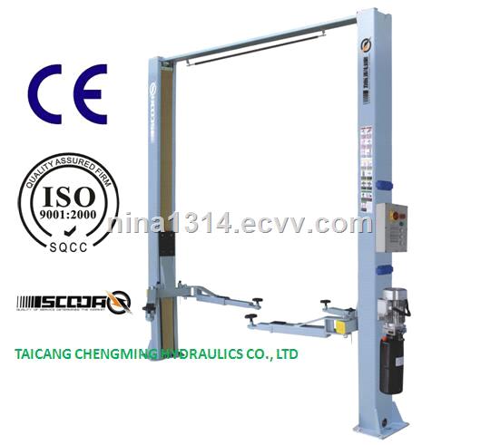 China Electrical Release Clear Floor Two Post Liftt with Ce ISO China Electrical Release Clear Floor Two Post Liftt with Ce ISO