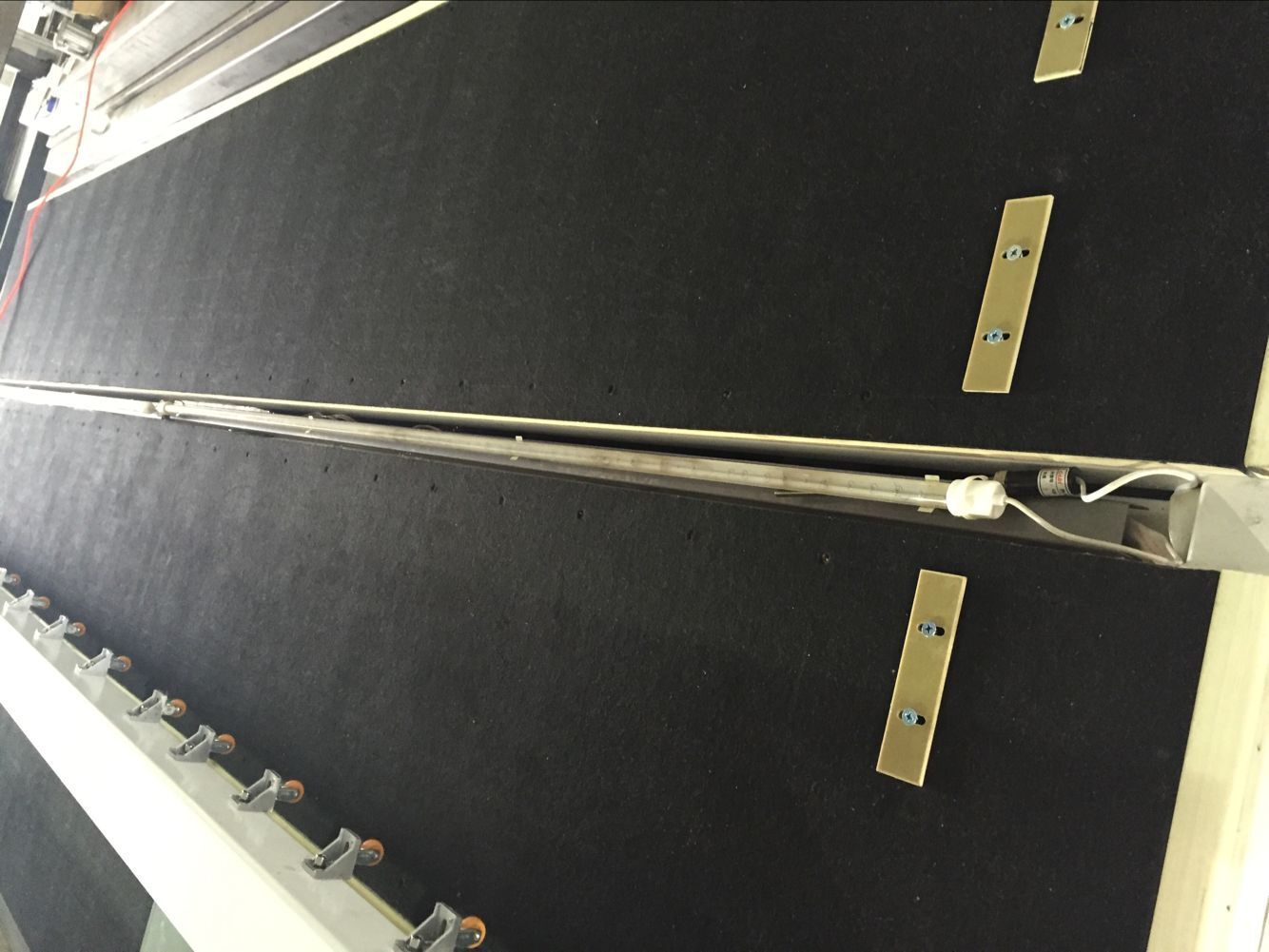 Laminated Glass Cutting Table YGJ3726 Lamination Glass Cutting Machine Laminated Glass Cutting Table YGJ3726 Lamination Glass Cutting Machine