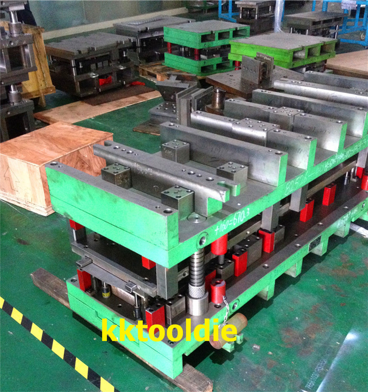 sheet metal progressive die making manufacturer