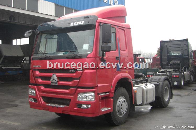 Popular SINOTRUK HOWO 4X2 290HP HIGH ROOF tractor truck