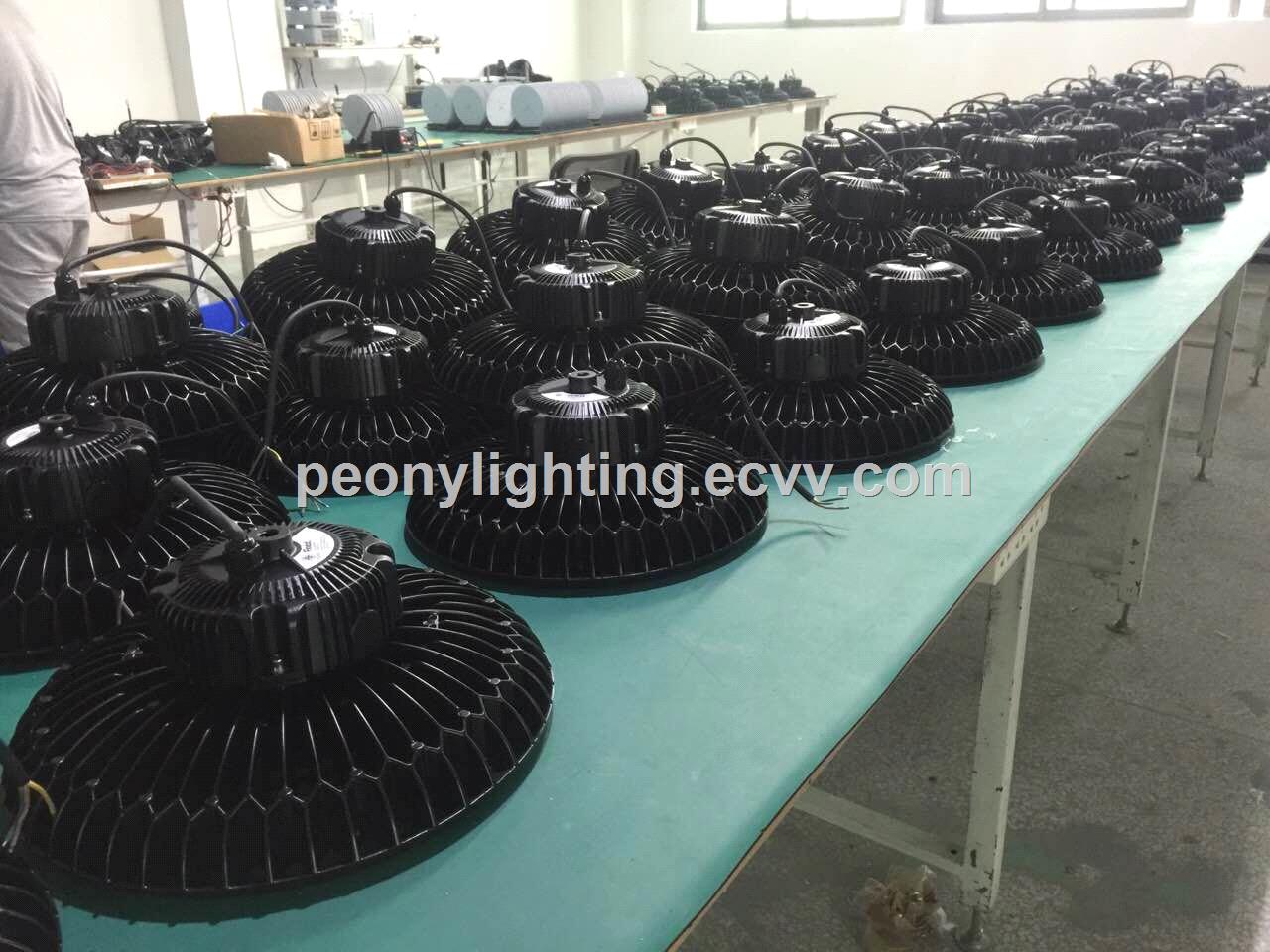 Good Quality High Lumen Industrial Ip65 60W to 300W Ufo LED High Bay Light