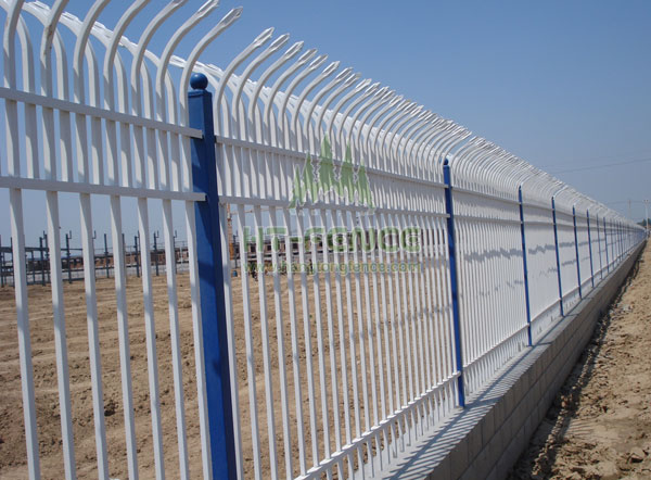 Bent Top Fence China manufacture