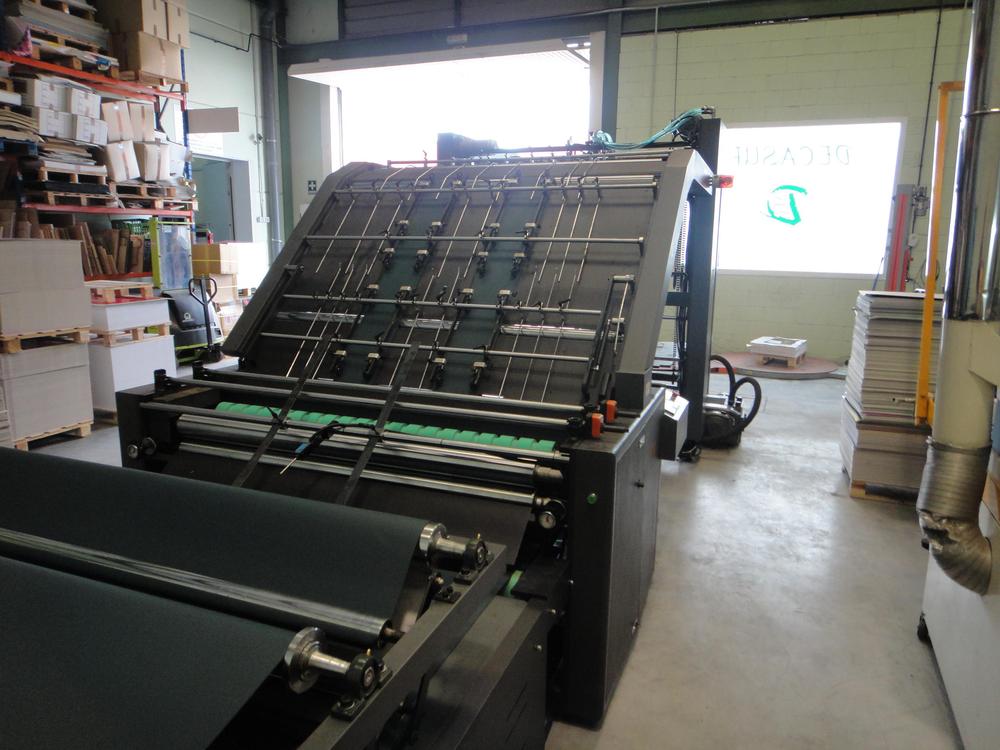 Automatic Flute Corrugated Paper Cold Laminating Machine for Carton Box Manufacturers in China