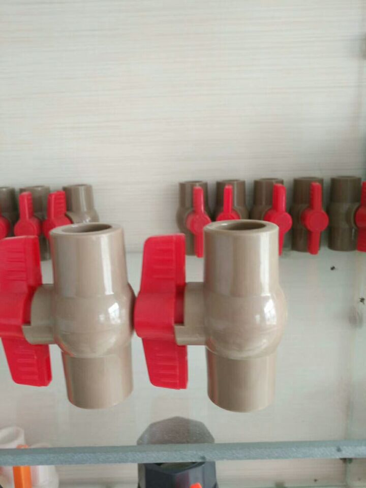 Male and Female threaded plumbing valve