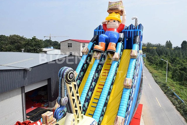 Giant builder Crane Hoist inflatable slide