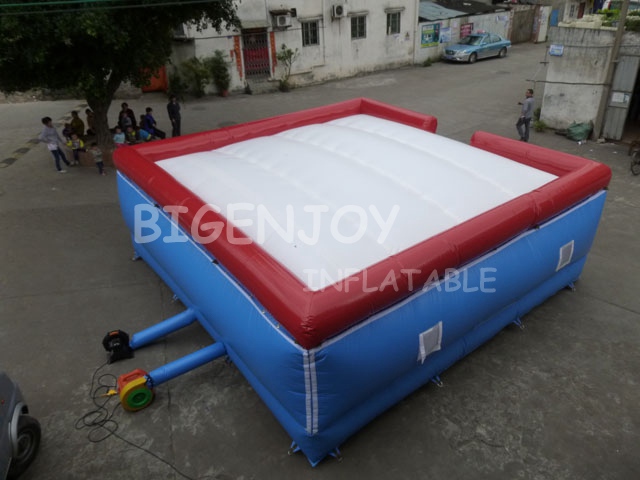 China Factory Cheap Inflatable landing airbag