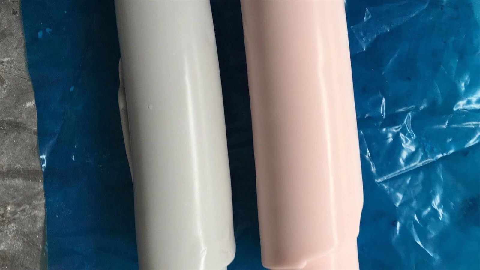 Supply silicone rubber for moliding productsThis product is widely used to manufacture all kinds of molding productsin