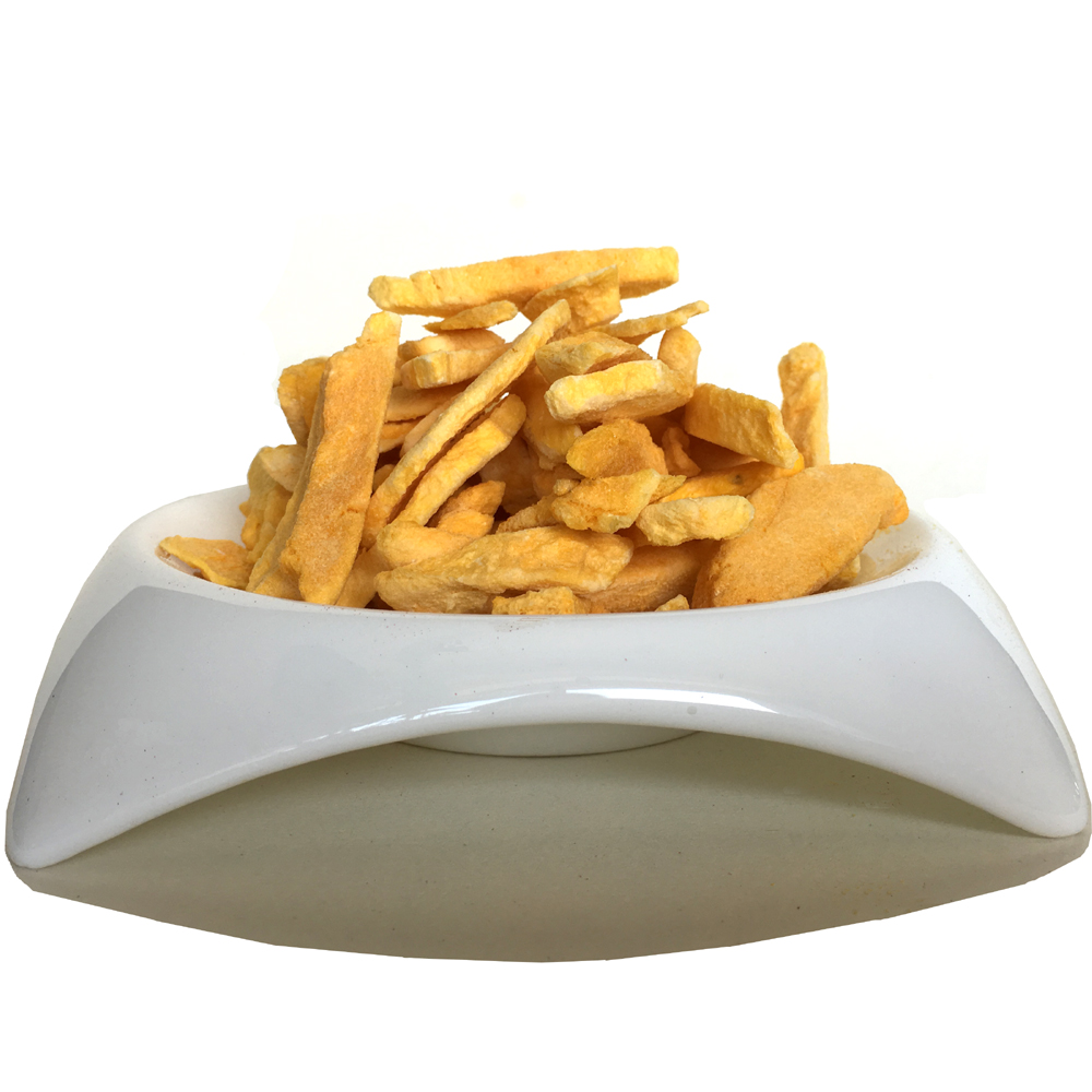 Freeze dried mango chips 57 mm thickness with gold color good taste strong flavor good fruit chips snack