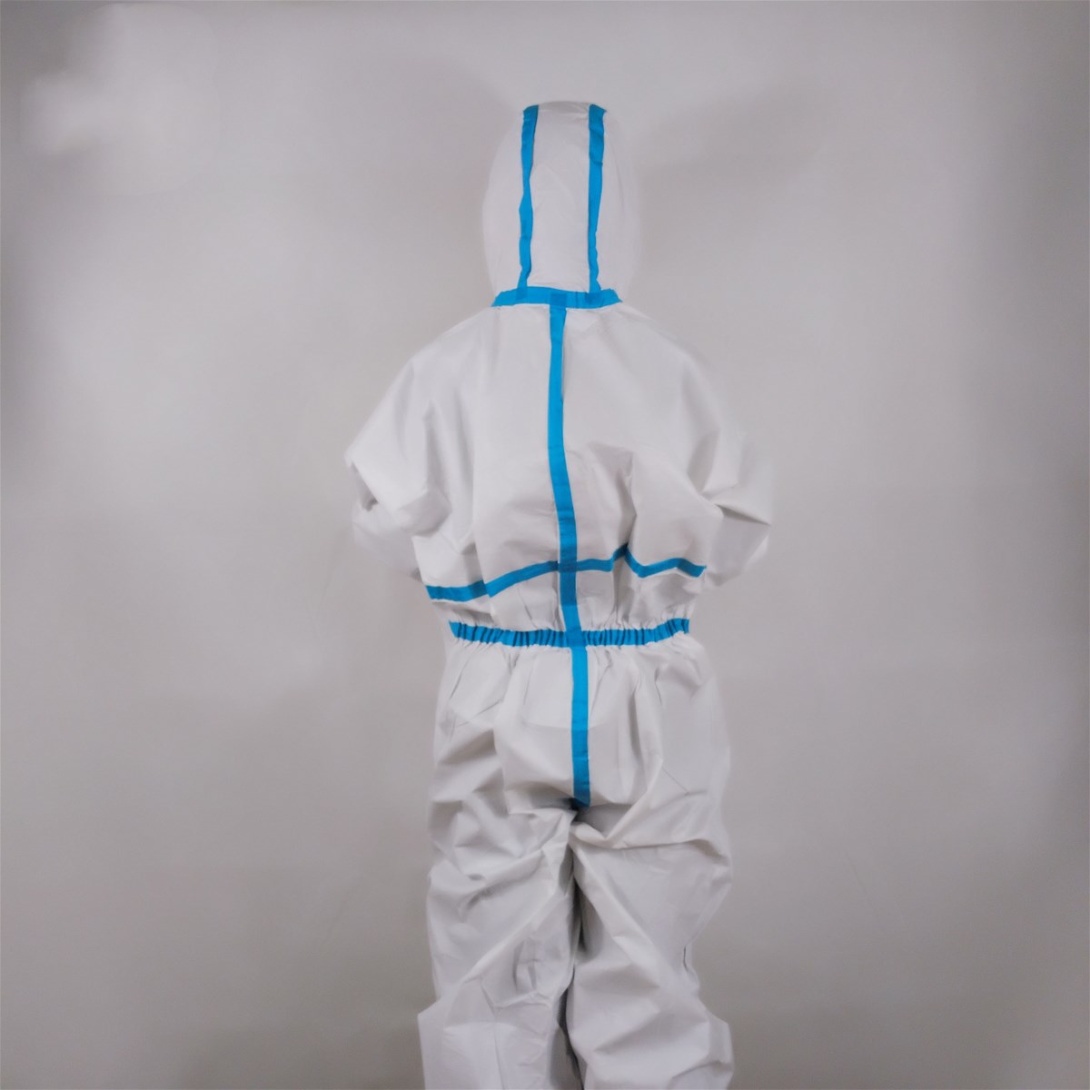 Breathable antiebola virus 50gm2 microporous type 5 6 disposable coverall