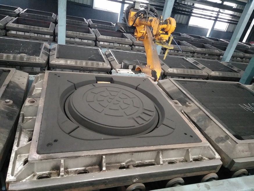En124 Manhole Cover with Frame Ductile Iron Heavy Duty D400
