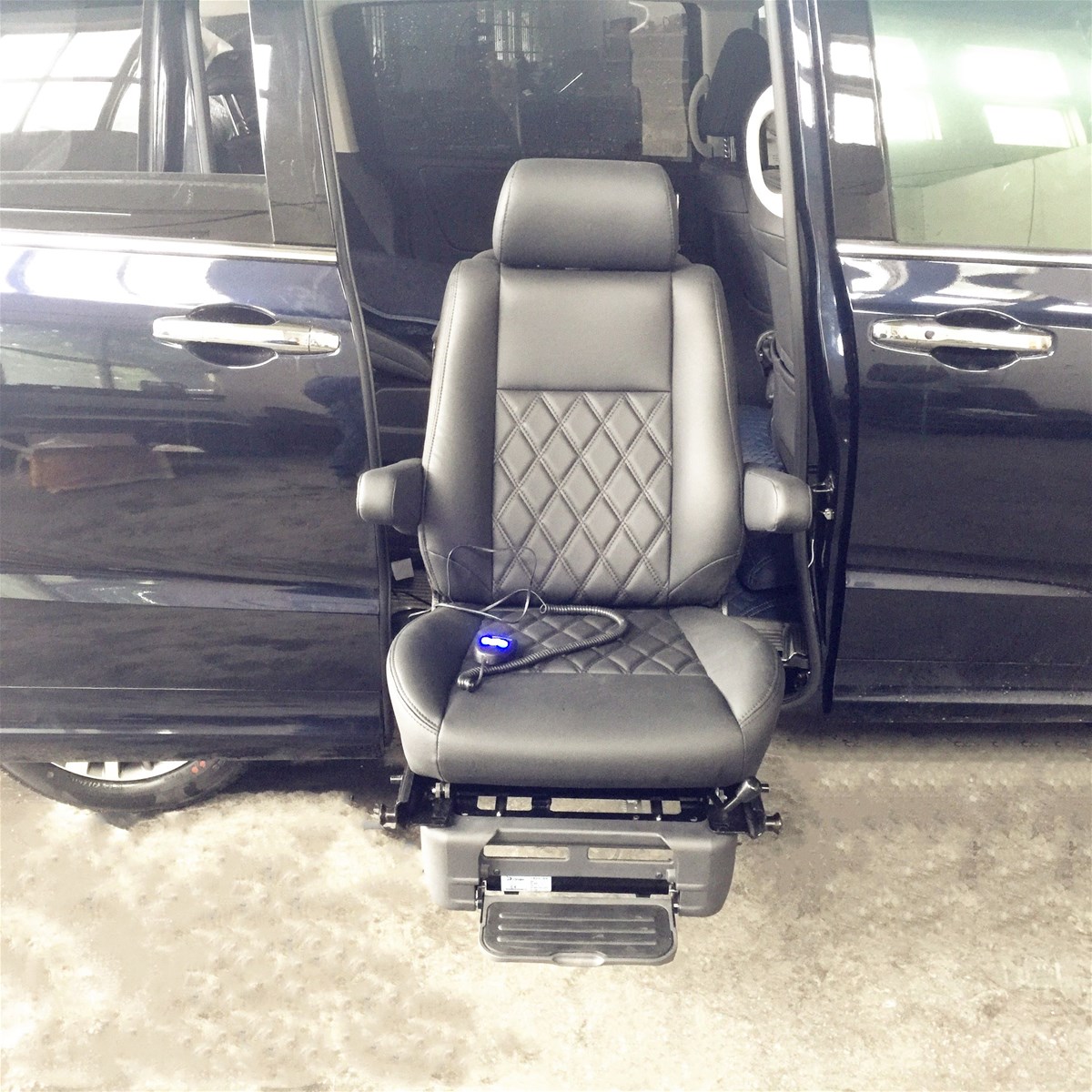 SLIFT Lifting Swivel Seat for the Disabled