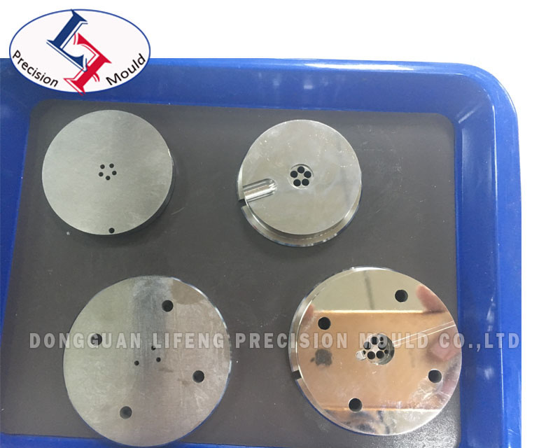 Mirror polished mold part component for AMP precision plastic mould