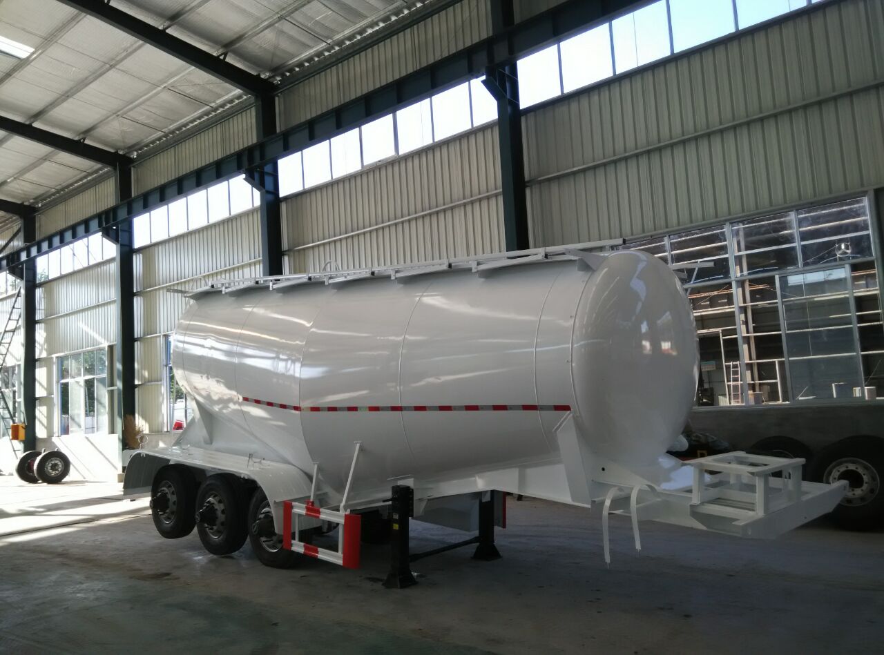 Sinotruk 3 Axles 35m3 Dry Powder Bulk Cement Tanker Semi Trailer