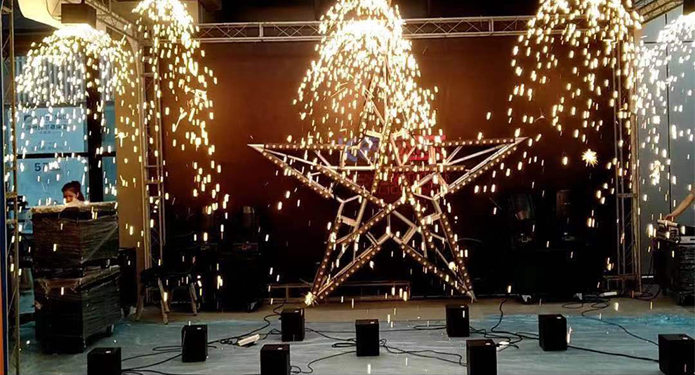 Cold Spark Firework Machine with DMX Remote in Indoor Fountatin effect Fireworks for Wedding Christmas Party Stage Show