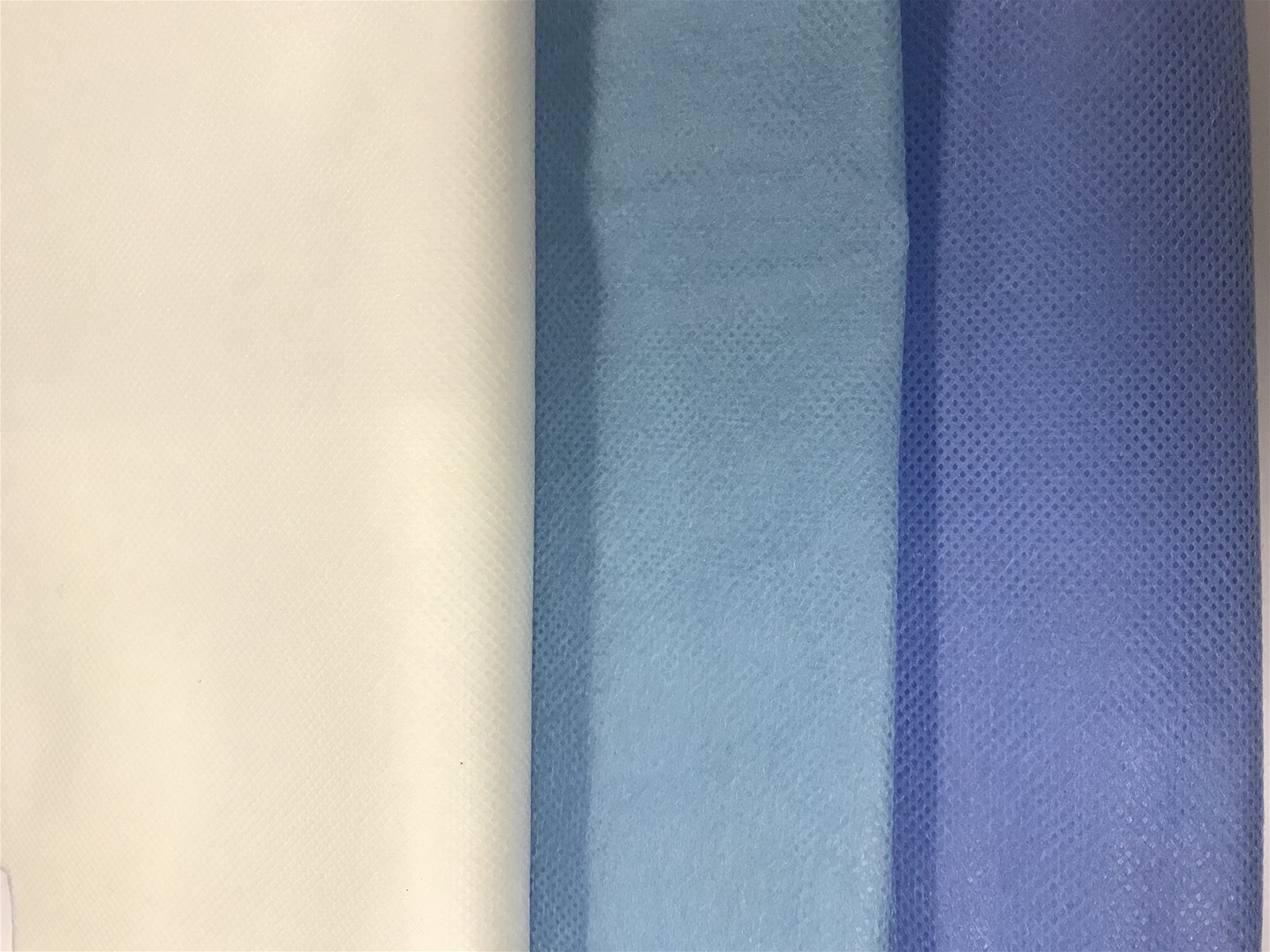 40grLight blue nonwoven fabric