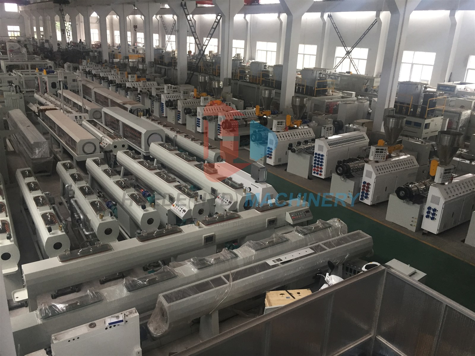 PPR Pipes Production Making Machine PE Plastic Corrugated Pipe Production Extruder Line