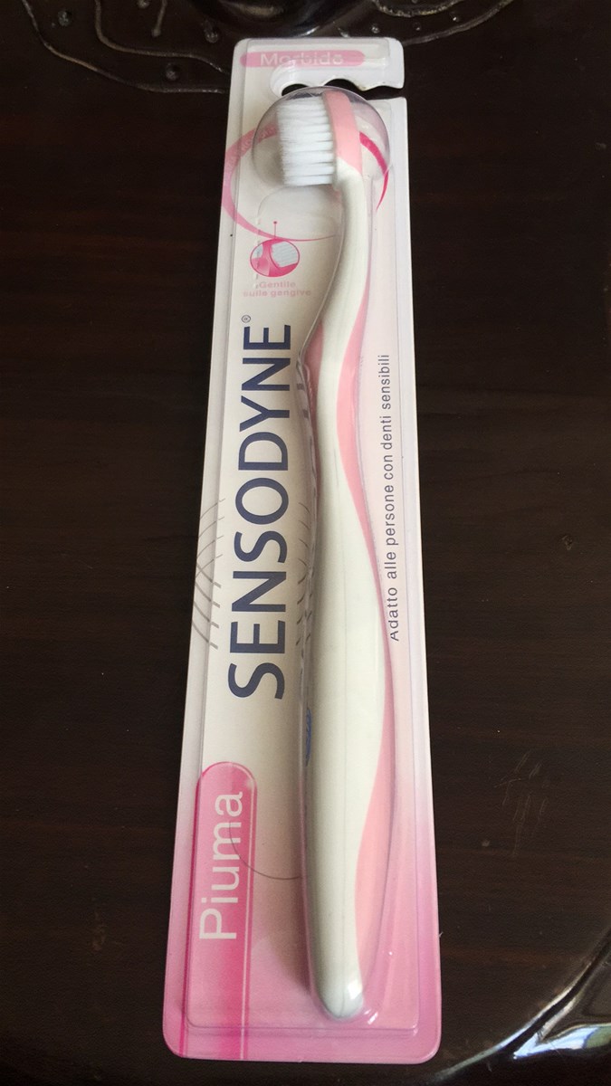 Sensodyne High Quality Professional Toothbrush Manufacturer