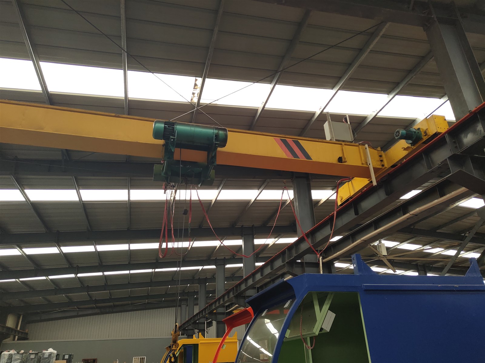 LDC Model 3 Ton Lower Headroom Single Girder Overhead Crane With MD Double Speed Electric Wire Rope Hoist