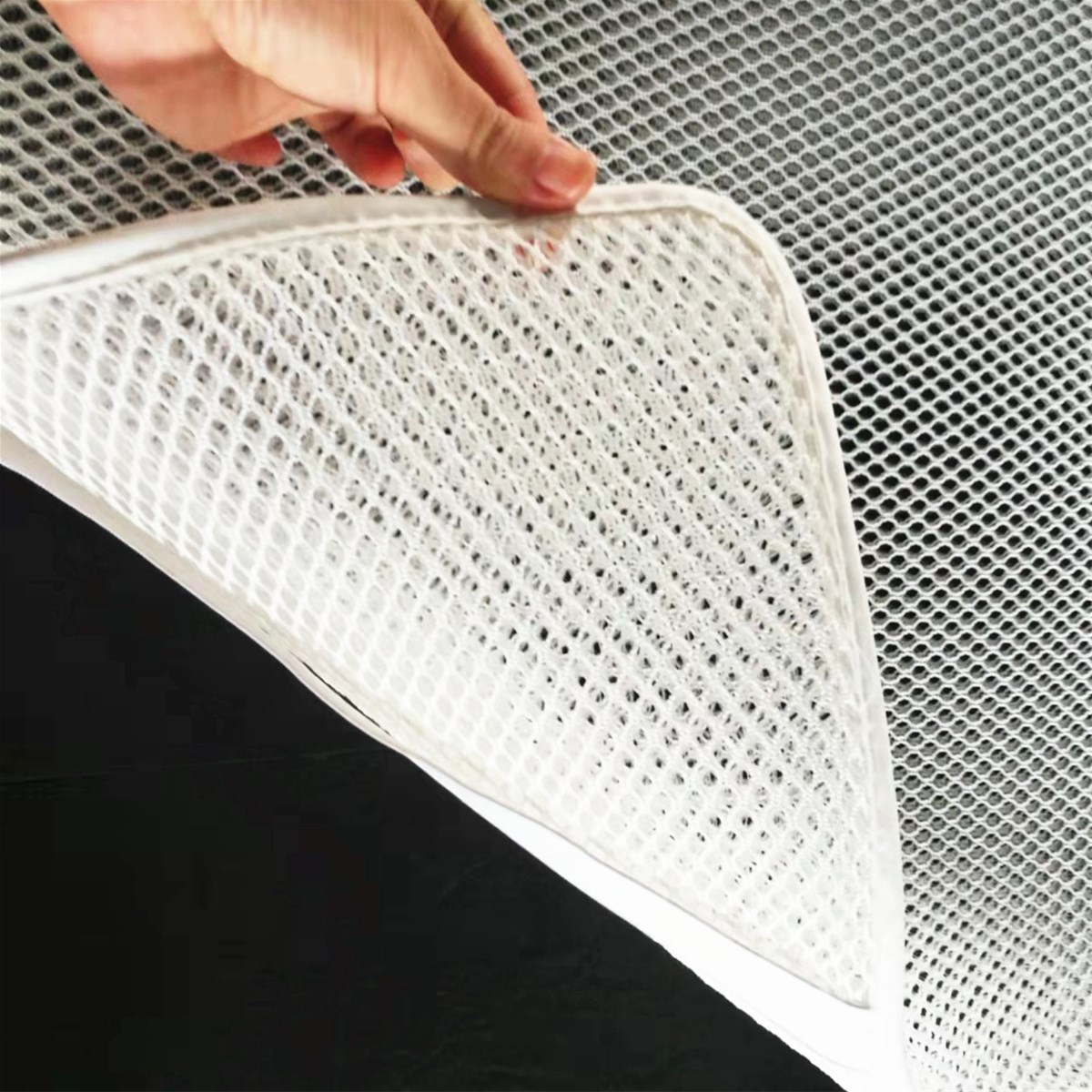RTT Quick and Easy Condensation Camping Mat By 3D Air Circulation mesh Eliminating Humidity between mattress and Floor