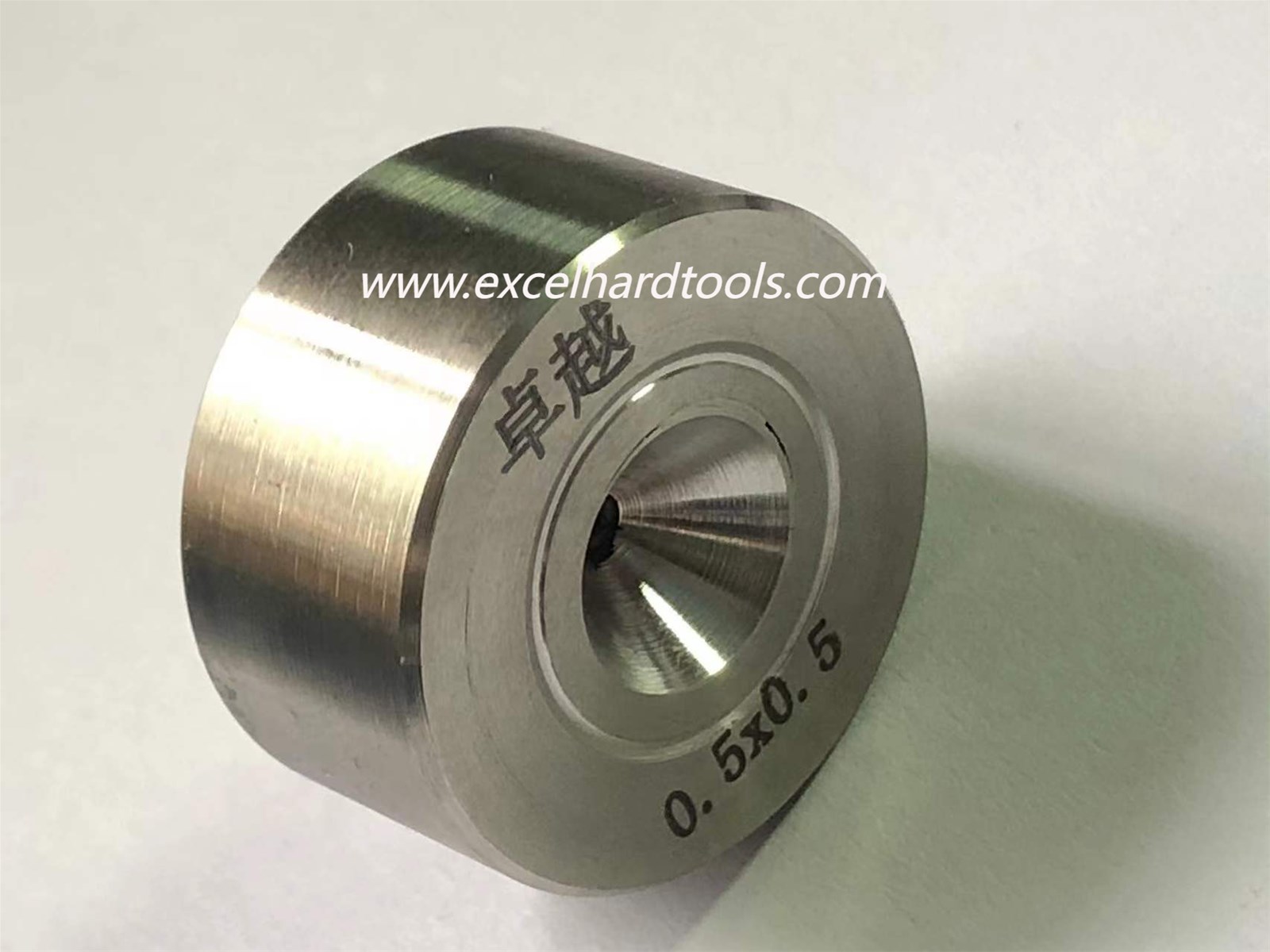 05mm square hole pcd wire drawing die for nonferrous metals