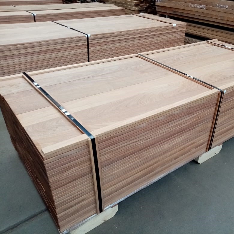 Cumaru KD 21x145mm Decking Boards E4E
