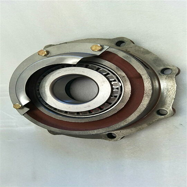 Input flange oil seal assembly
