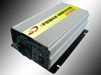 12-110 600W/1200W power inverter