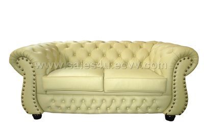 Classic Chesterfield Sofa - SL 136