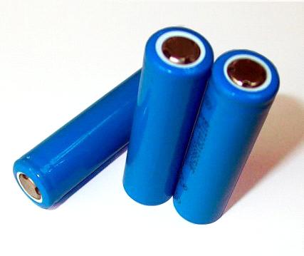 Cylindrical Lithium-ion Battery (18500)