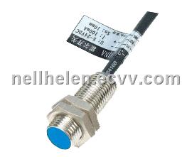 Holl type proximity sensor