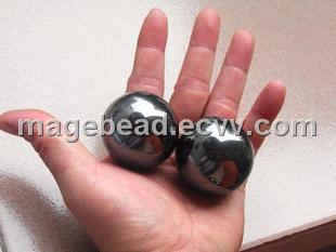 magnetic stress balls