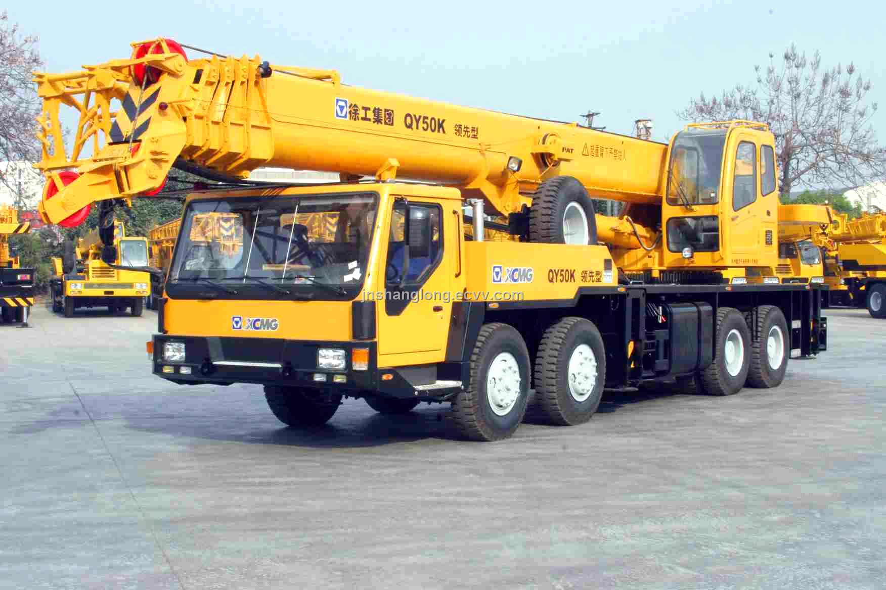 MOBILE CRANE construction truck semi tractor ariel cranes 