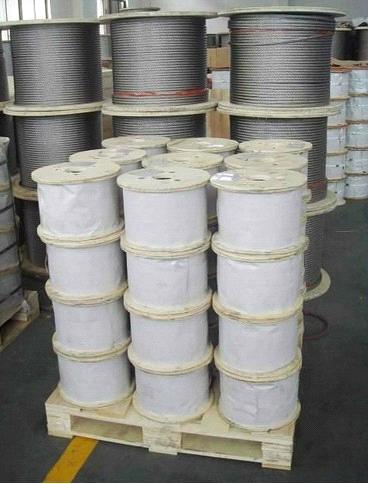 WIRE NON-ROTATING UNIROPE_U4XSES(39) GALV 33.5MMX200MTR