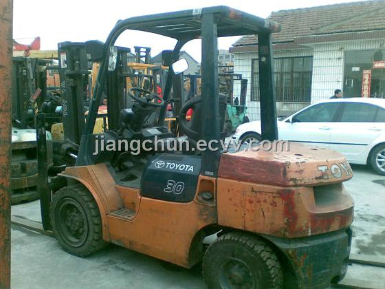 Forklift Toyota 3 Ton