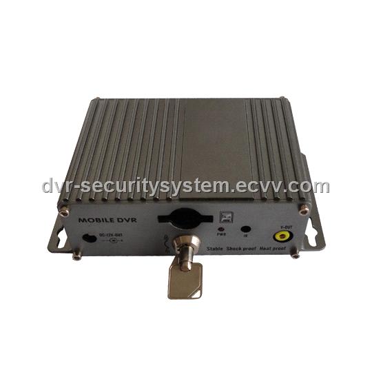 Shock-Proof Highly Integrated 4CH SD Card Mobile DVR