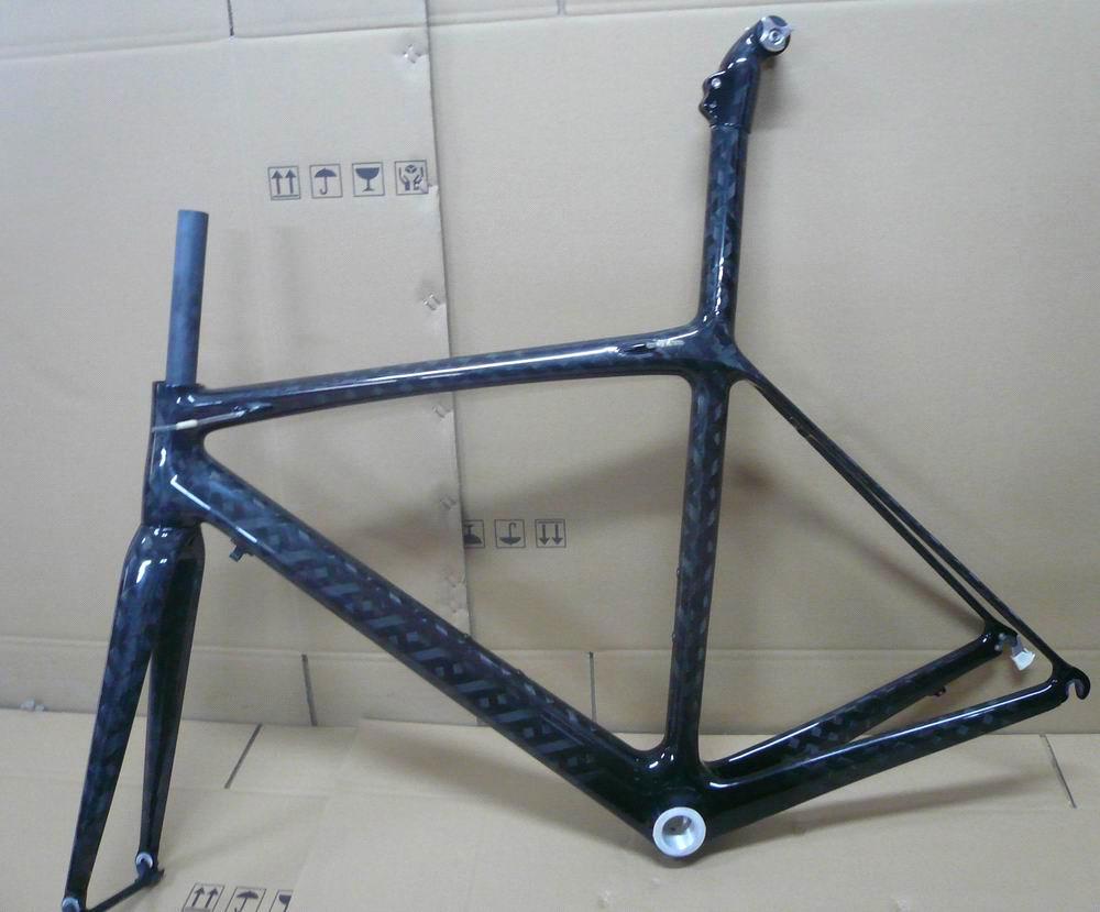 monocoque carbon frame