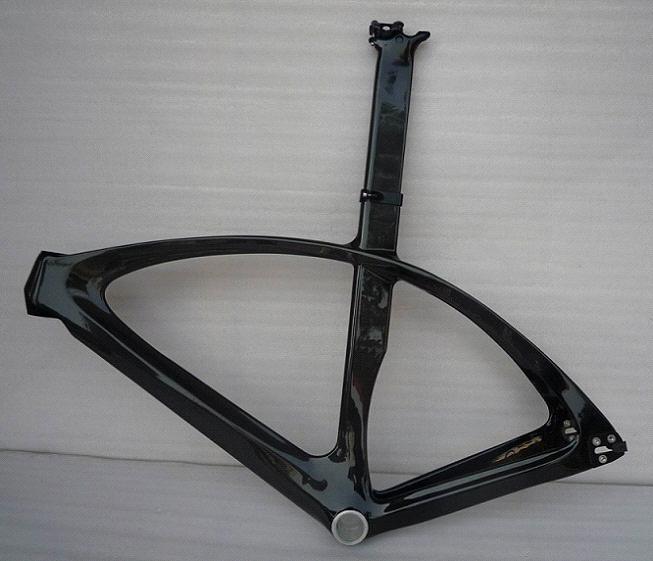 carbon track frame